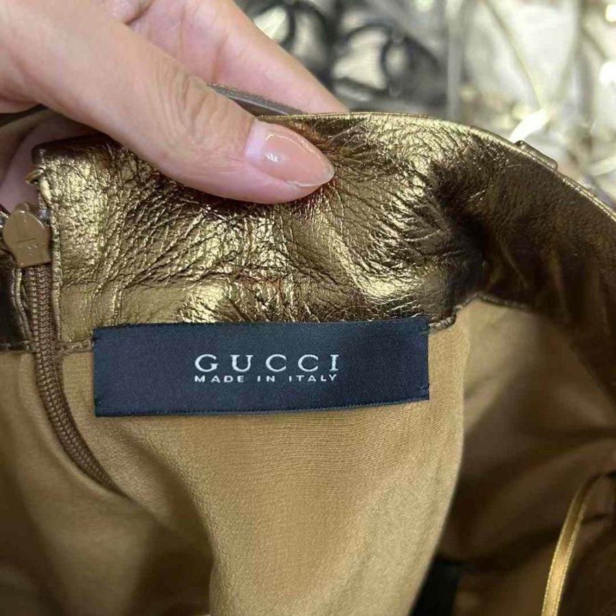 Gucci 短裙 尺寸38碼 腰圍約72 放置沒穿過 外面羊皮內里桑蠶絲-4