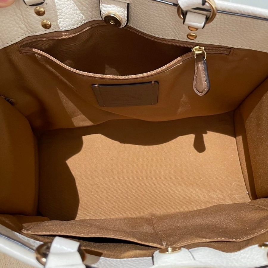 COACH pebbled leather with patch dempsey carry-2