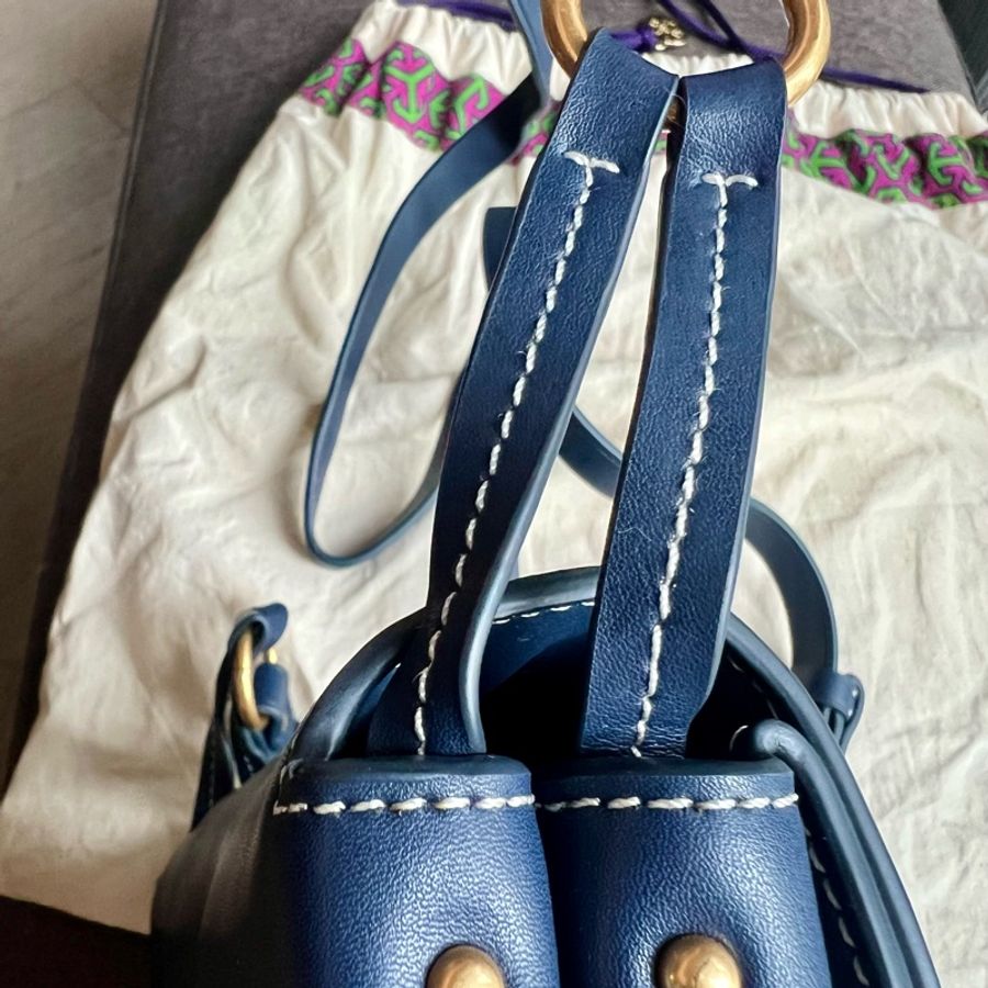 Tory Burch Miller Crossbody bag Royal Navy 斜孭包-11