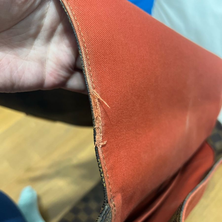 Louis Vuitton LV 老花郵差包  公事包 電腦包-19