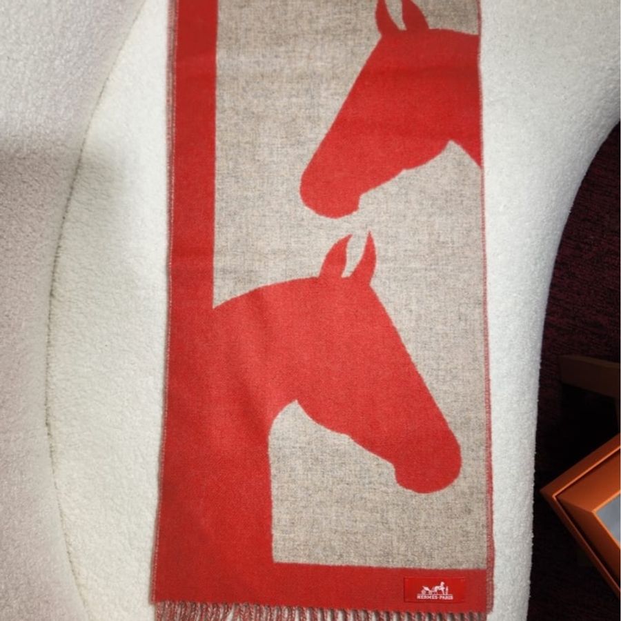 (🎉已售)全新正品附購證影本✨Hermes愛馬仕Casaque Love Story馬頭雙面雙色圍巾披肩cashmere 山羊絨-1