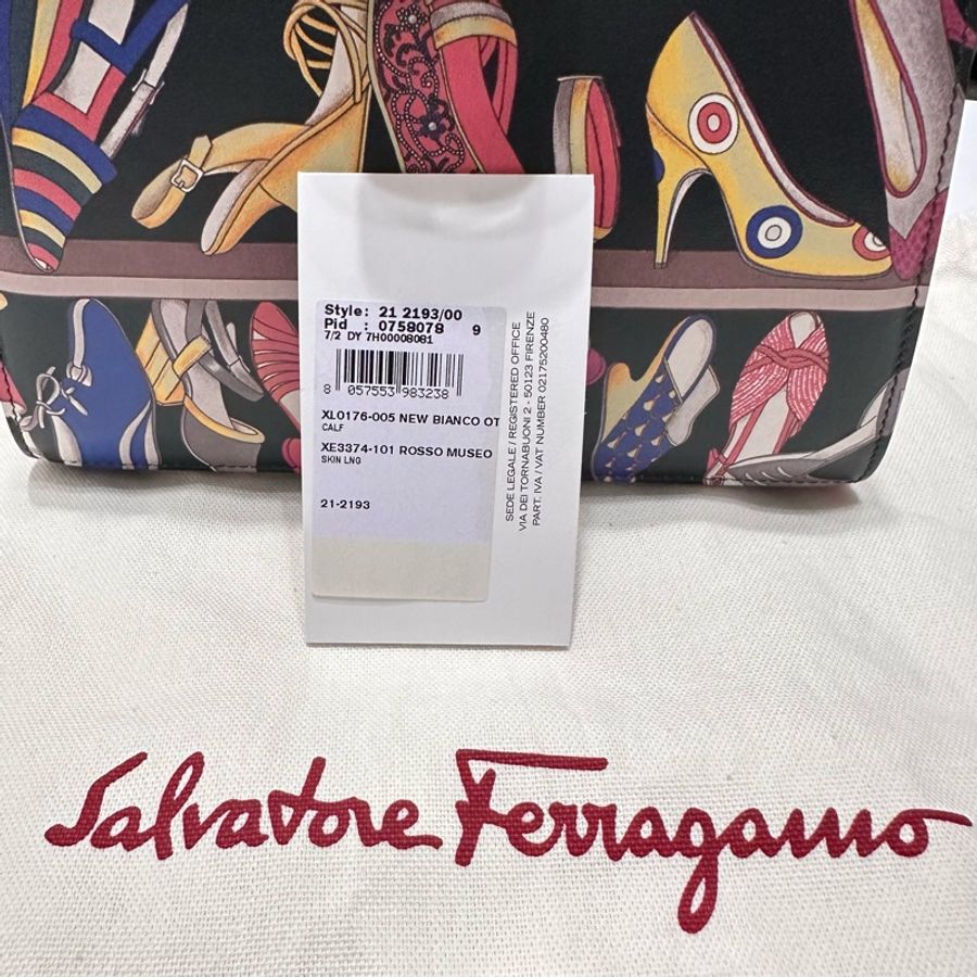 淚之女王都買不到的Creation Top Handle 博物館系列手提包-19