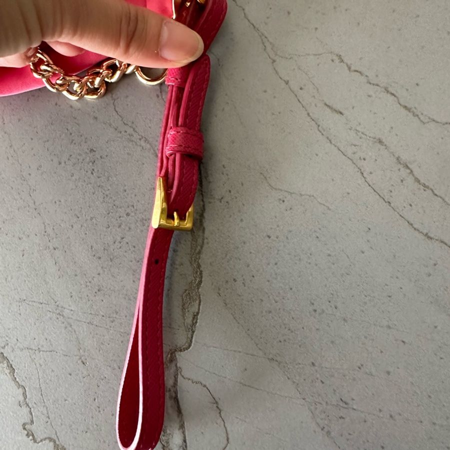 Prada 可愛蝴蝶結手提包（附鏈做hobo bag)-14