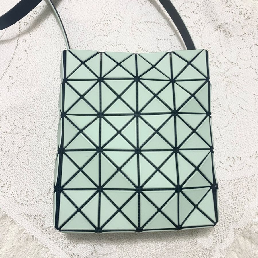 三宅BAO BAO 4*5小方包-6