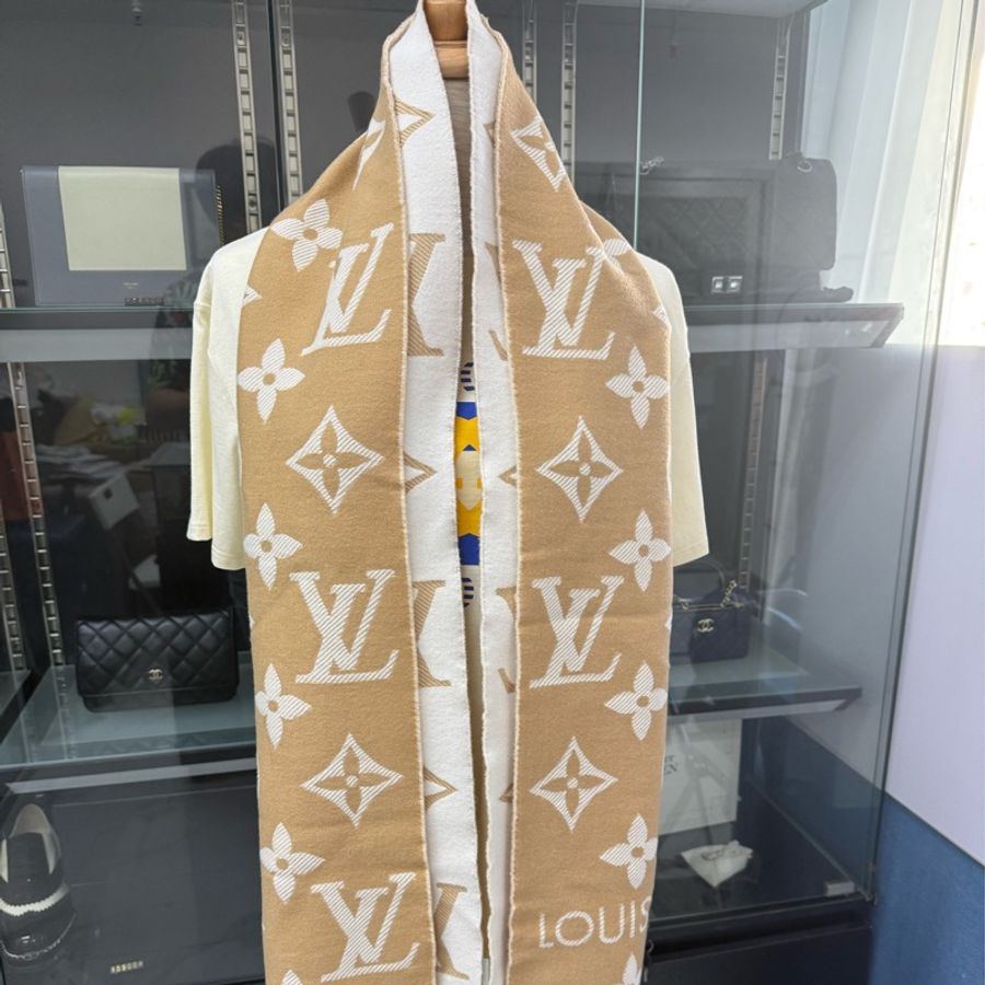 Louis Vuitton 純羊毛 奶茶色圍巾-0