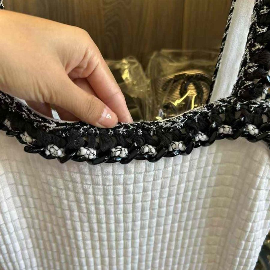 CHANEL連身裙 尺寸36碼 僅試穿放置痕跡-6