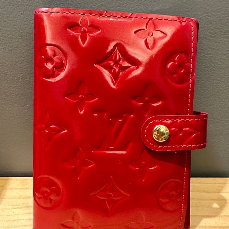 Louis Vuitton LV 6孔 紅色漆皮記事本-2