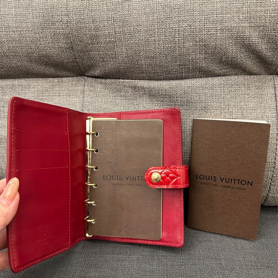 Louis Vuitton LV 6孔 紅色漆皮記事本-4