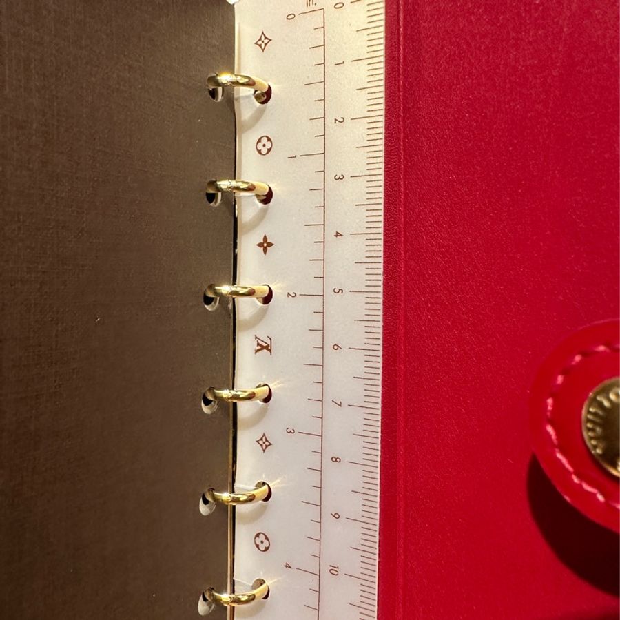 Louis Vuitton LV 6孔 紅色漆皮記事本-24