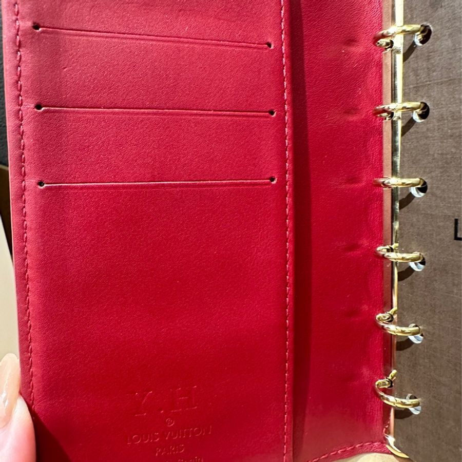 Louis Vuitton LV 6孔 紅色漆皮記事本-31