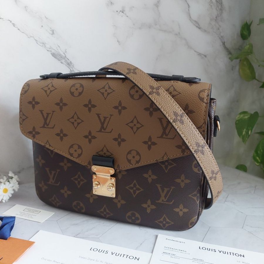LV 老花 M44876 🎀現品實拍 🎀拼接雙色 郵差包 斜背 肩背 手提包~二手近新品-5