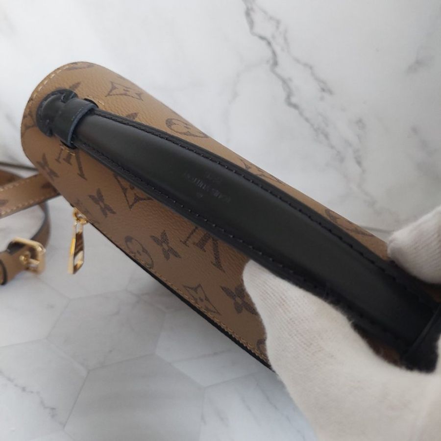 LV 老花 M44876 🎀現品實拍 🎀拼接雙色 郵差包 斜背 肩背 手提包~二手近新品-36
