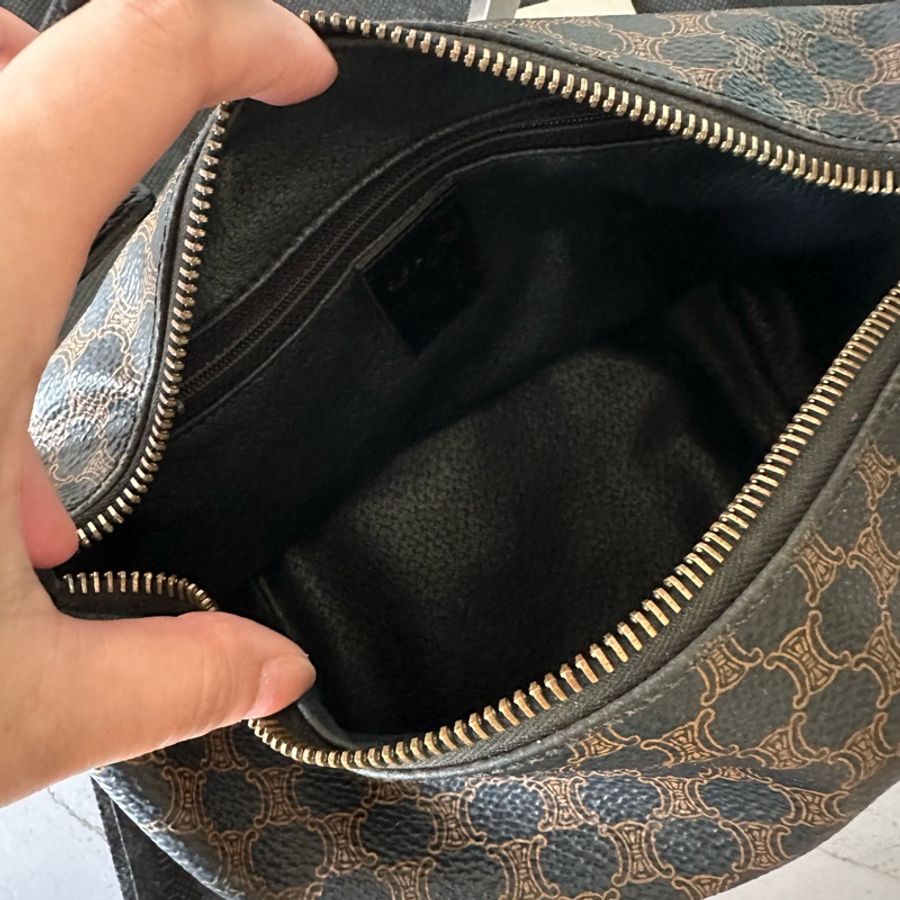 中古Celine Macadam 黑花飯盒袋-11