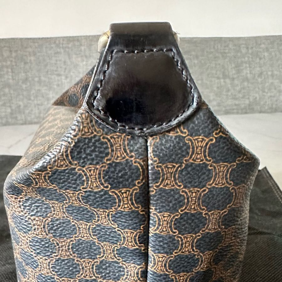中古Celine Macadam 黑花飯盒袋-14