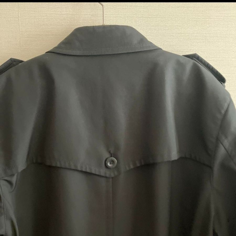 近新品/M碼/Burberry 男神風衣-7