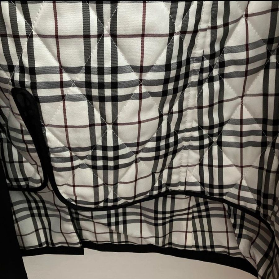 近新品/M碼/Burberry 男神風衣-9