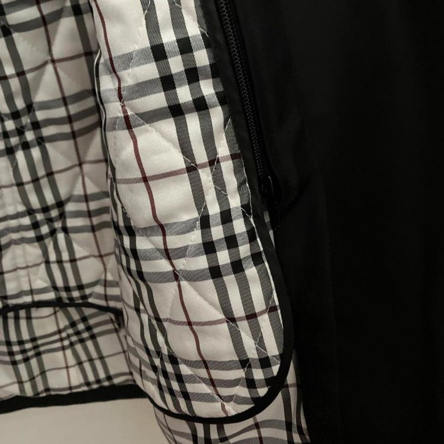 近新品/M碼/Burberry 男神風衣-10