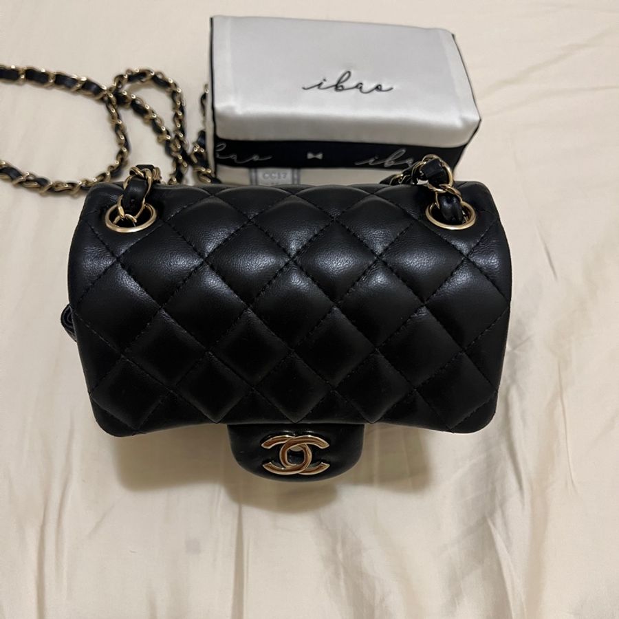 CHANEL 金色金屬黑 小羊皮 17cm 方胖子-6