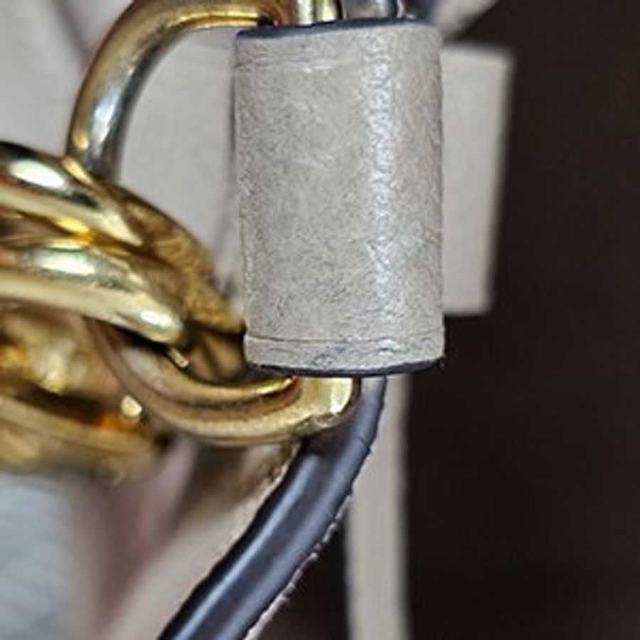 已售出【L3193】LV奶茶色牛皮大LOGO壓紋 NéoNoé 水桶兩用包 (MM) M45555-10