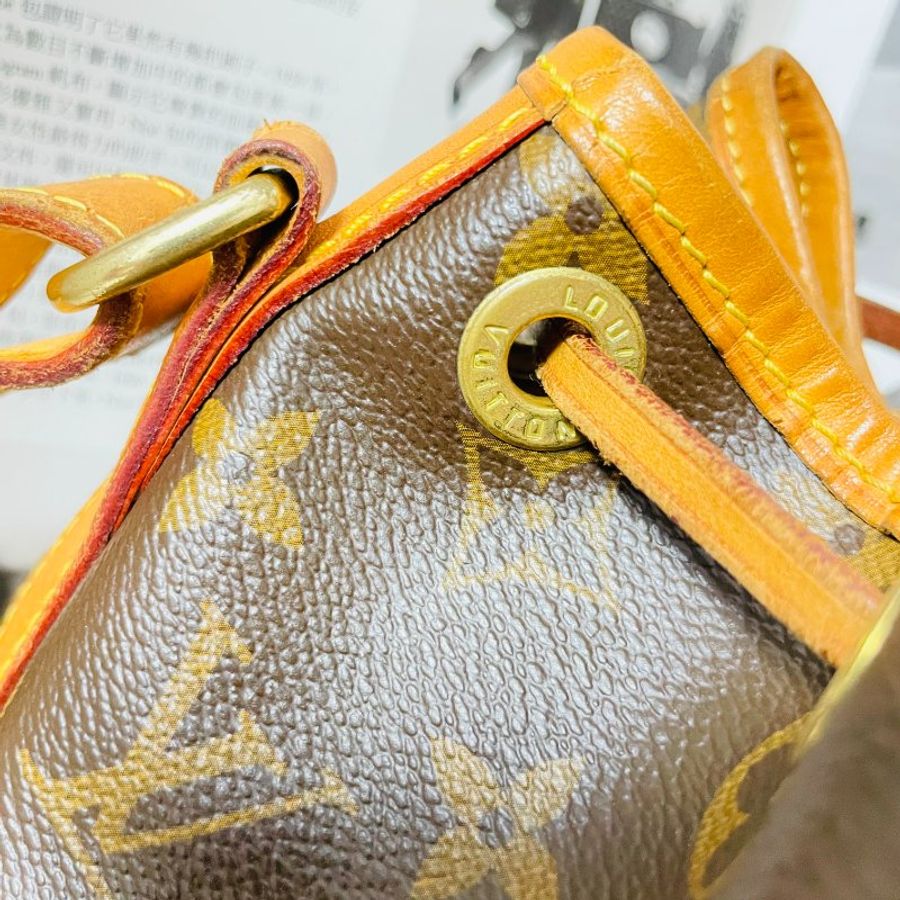 新年降價 二手超值~新款 LV 原花M40817小水桶包 (可大斜背)-22