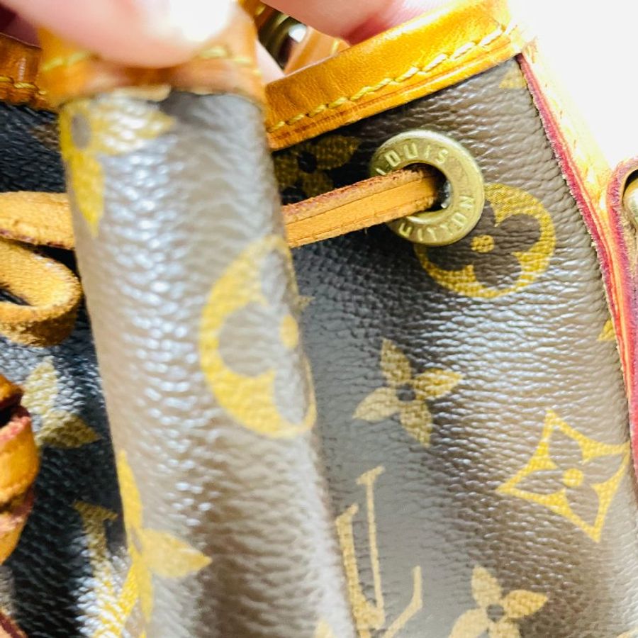 新年降價 二手超值~新款 LV 原花M40817小水桶包 (可大斜背)-23