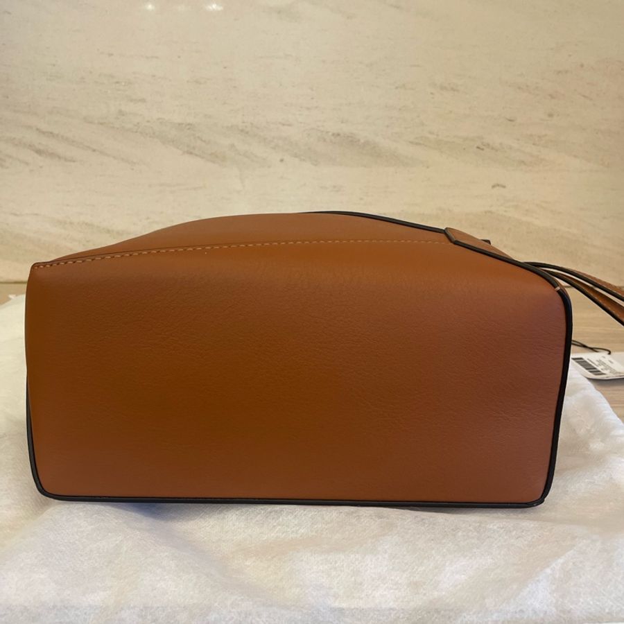 Loewe Puzzle Small Tan (棕色）-7