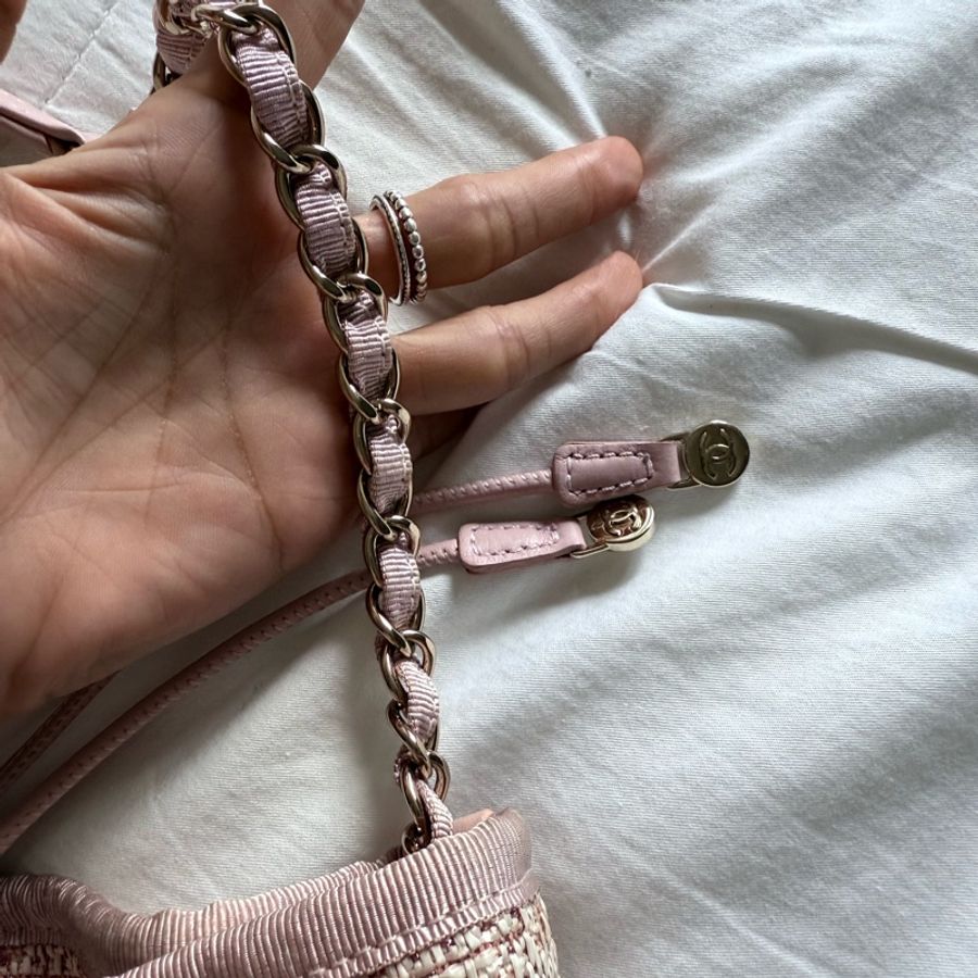 Chanel粉色沙灘包 水桶包 肩背/斜背大小適中 包身輕 容量大 一年四季都好好用-4