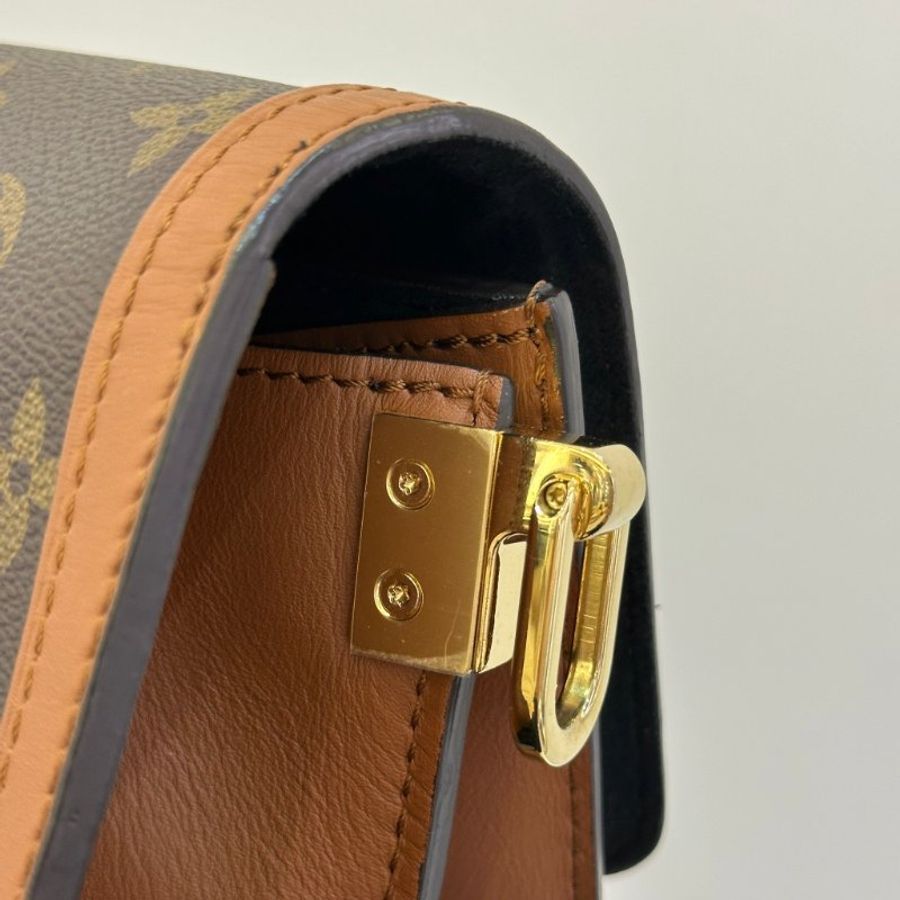 LV 老花拼色DAUPHINE MM-22