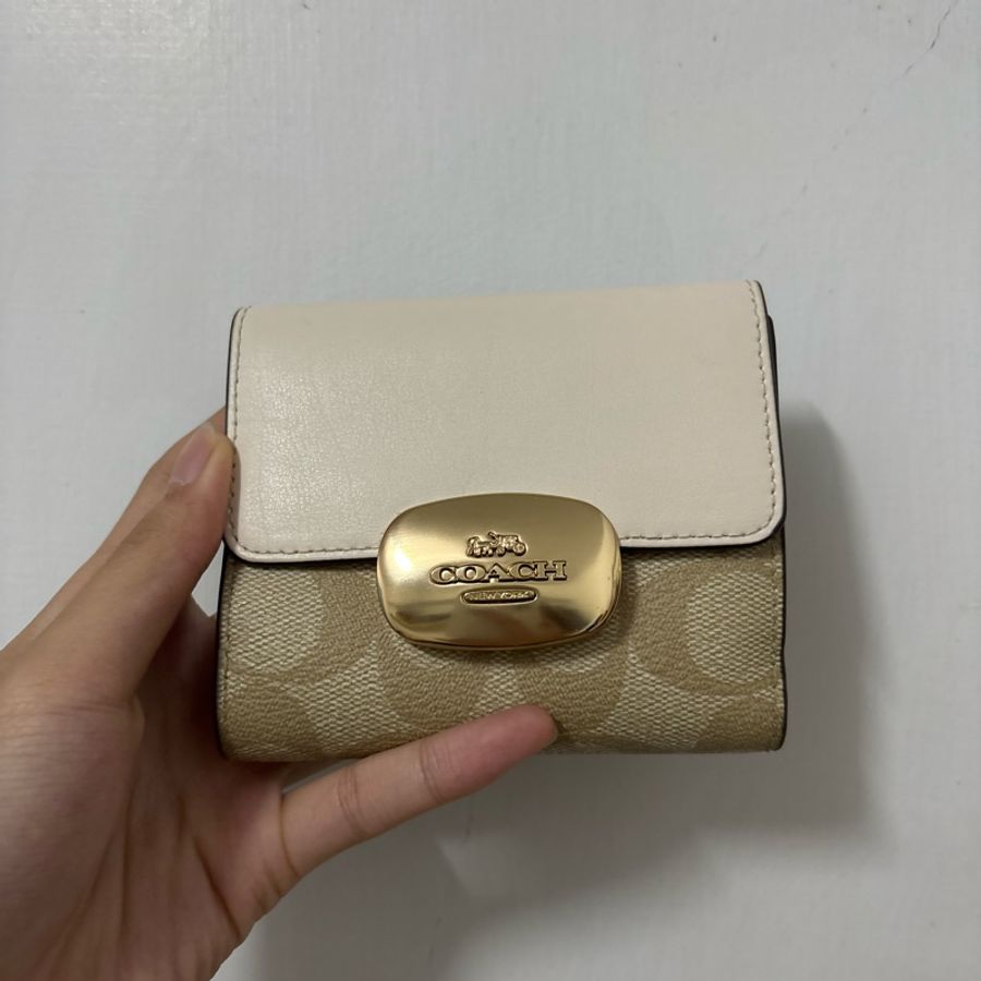 COACH ELIZA經典Logo 小號皮夾 原價10800-5