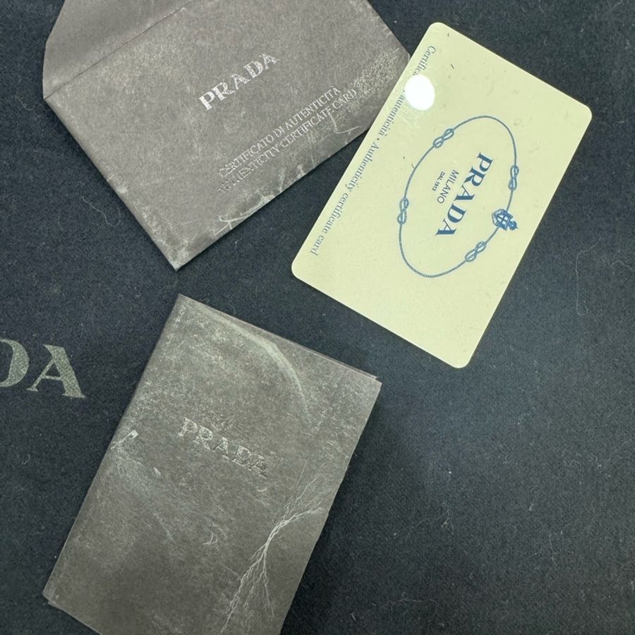 Prada 男士公文包！大約尺寸40*28*9cm-13
