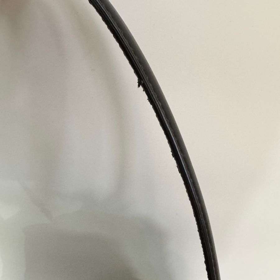 Prada 黑小牛皮束口肩背包-8