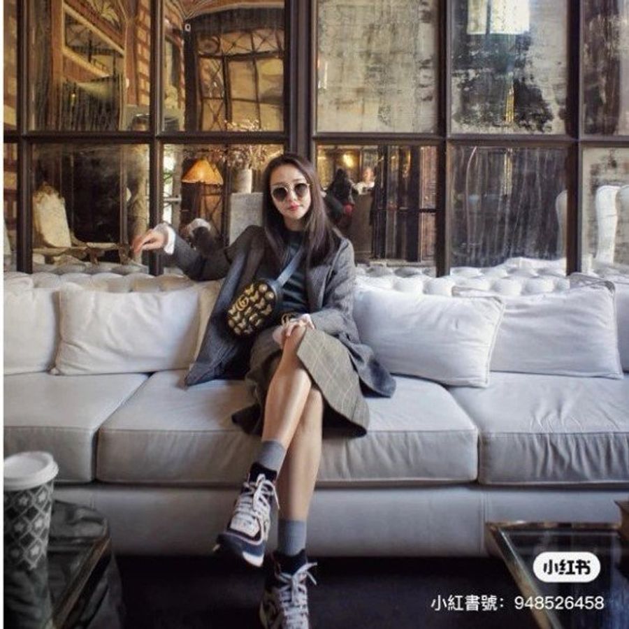 GUCCI秋冬的GG MARMONT 腰包 昆蟲版 胸包 斜背包 胸口包 肩背包-0