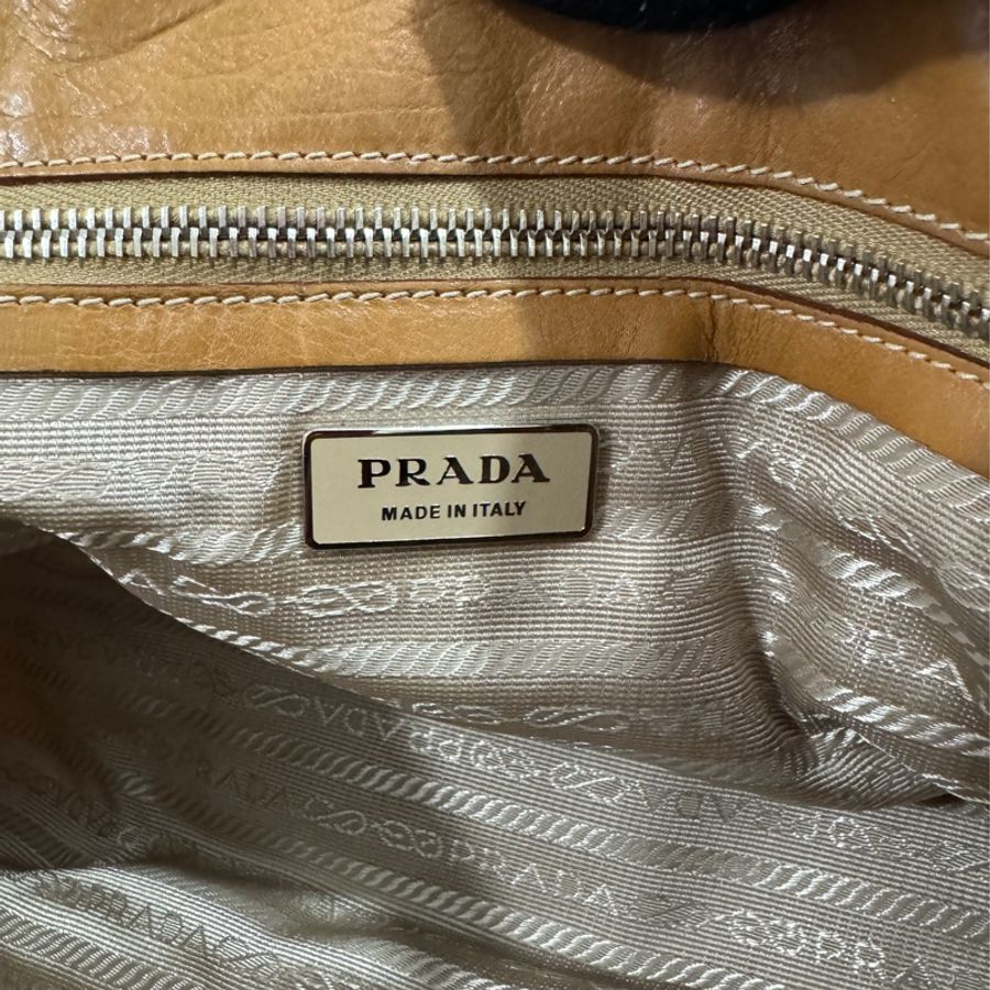 Prada beige tessuto buckle shoulder bag.-12
