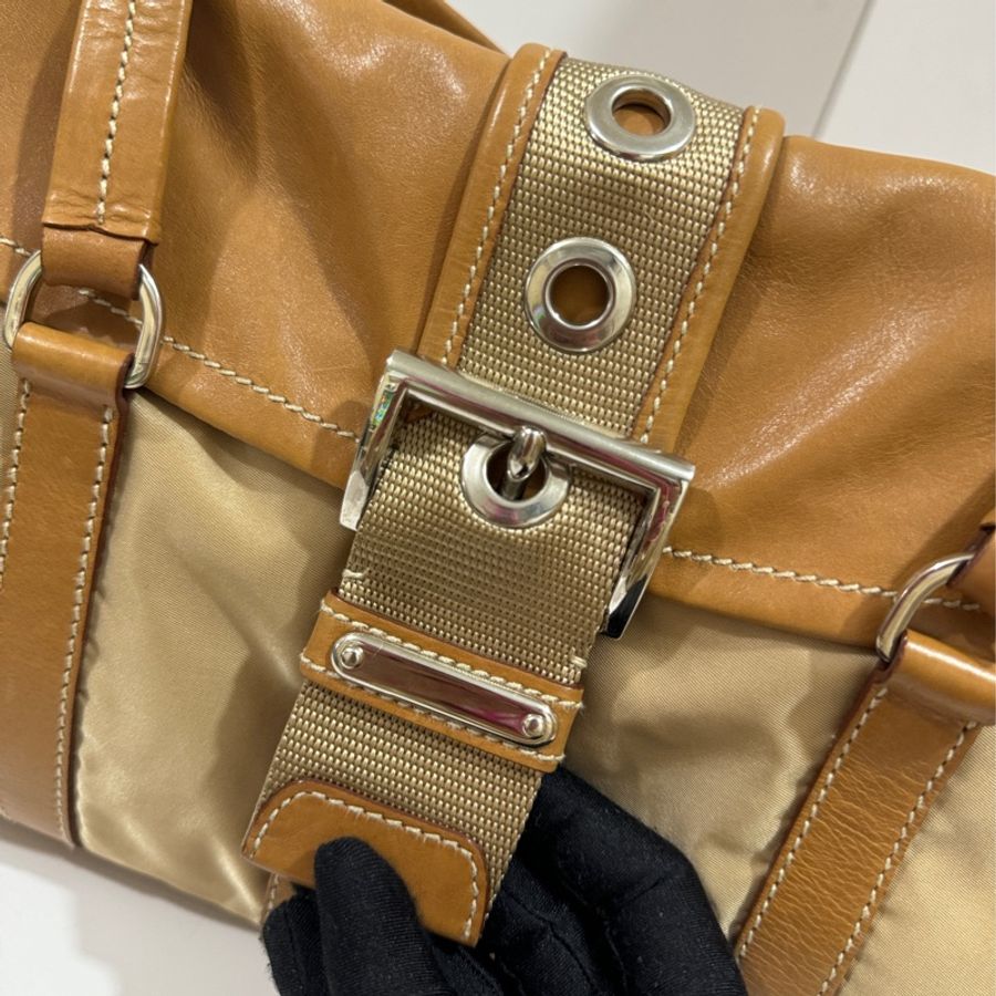 Prada beige tessuto buckle shoulder bag.-15