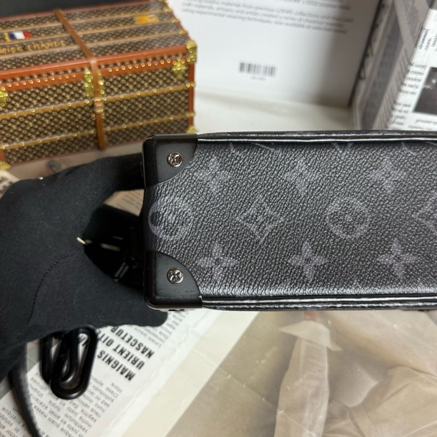 (台灣購證🇹🇼)LV Mini Soft Trunk 黑老花箱包 M44735-9