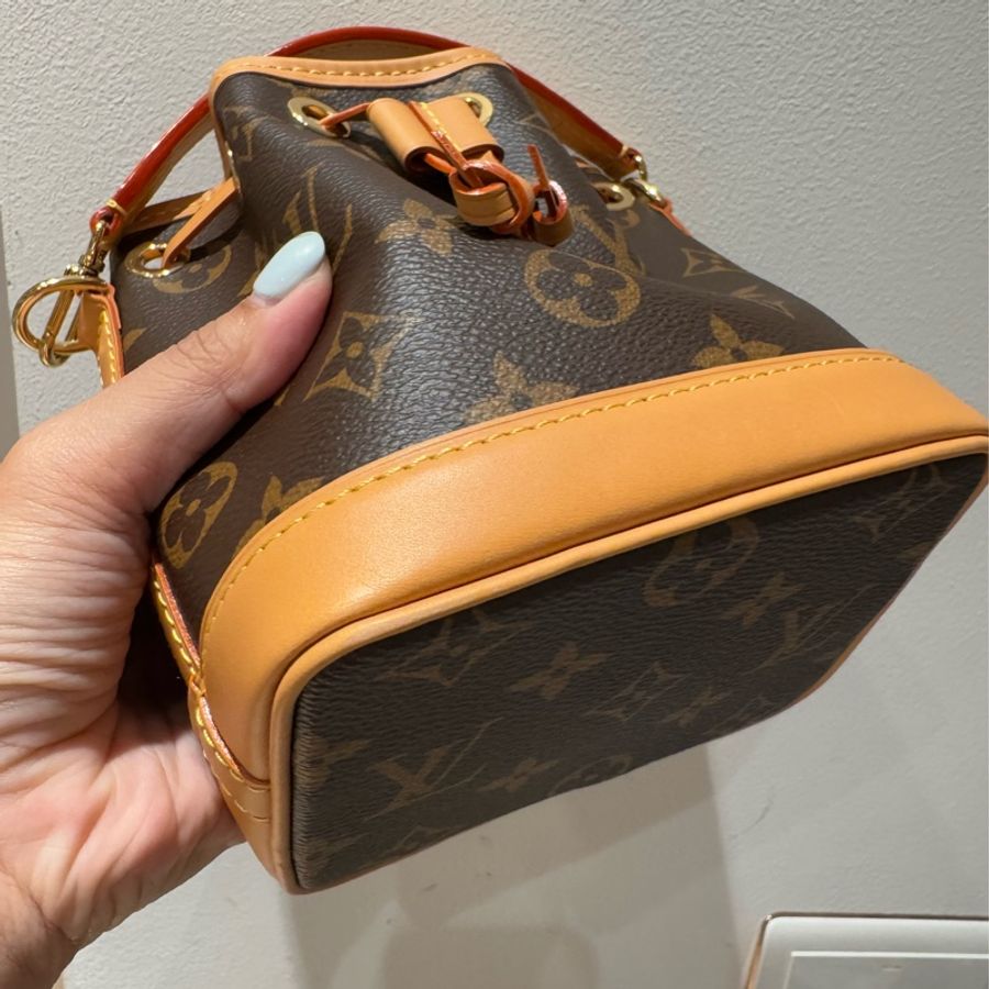 全新L V迷你小水桶包盒裝購買證明都有斜背-4