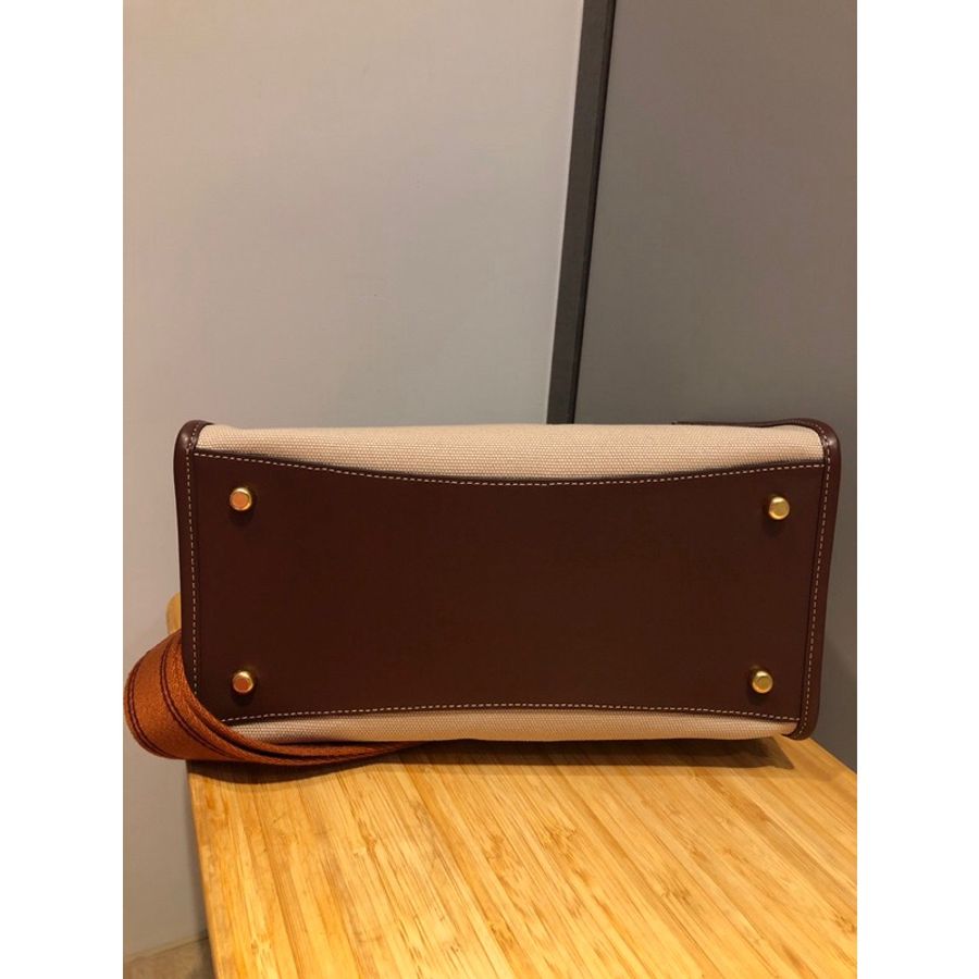 COACH 米咖帆布皮革手提斜肩背包(降)-7