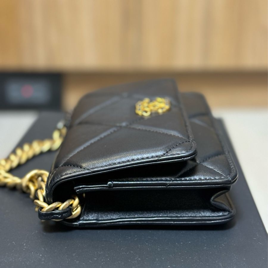 🍓自售🍓美品Chanel 19 woc (晶片款) 9.8成新 附正品發票單據 官方保固中❤️-5