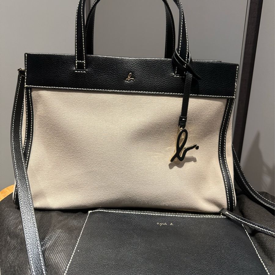 agnes b 米白色帆布拼接黑色皮革手提肩斜背包(再降)-0