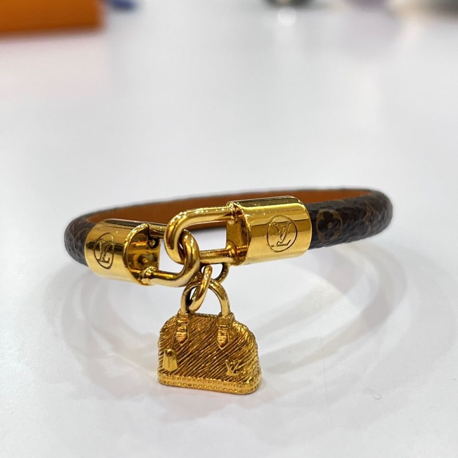 （9成新 隨便賣）LOUIS VUITTON 老花Alma 貝殼包吊飾手鐲-1