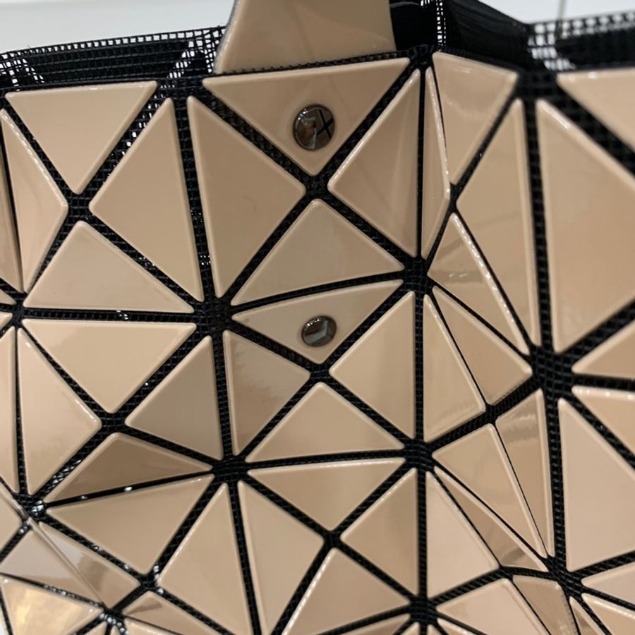 三宅ㄧ生 ISSEY MIYAKE 三宅一生 粉裸色 手提包 肩背包 手拿包 托特包-12