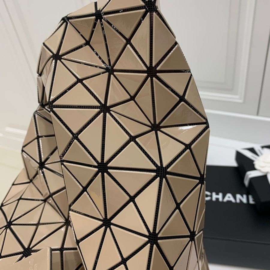 三宅ㄧ生 ISSEY MIYAKE 三宅一生 粉裸色 手提包 肩背包 手拿包 托特包-16