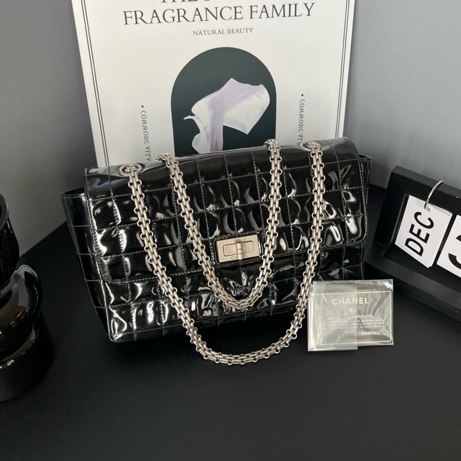 (超美 大容量😍) Chanel 香奈兒 2.55 黑銀 斜背+單肩+腋下包-1