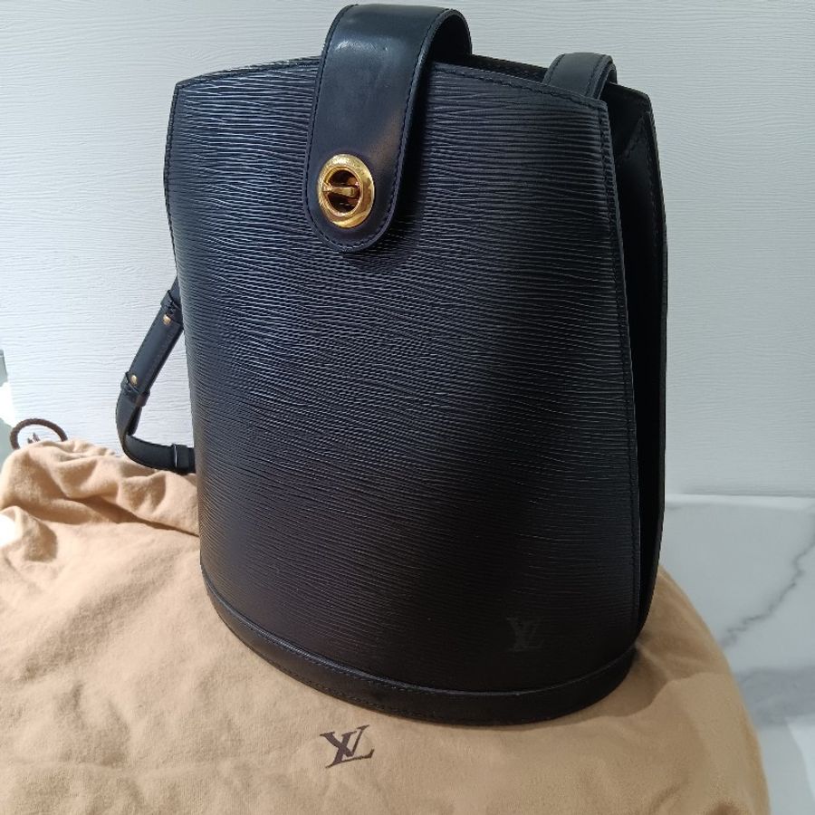 Louis Vuitton-5