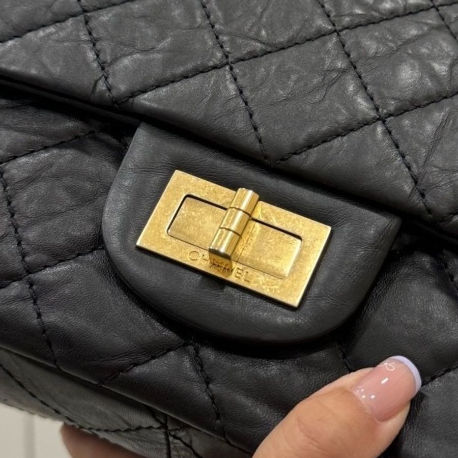 chanel 香奈兒 2.55 REISSUE 227 方釦 黑金 斜背包 肩背包 鍊條包 鍊帶包-30