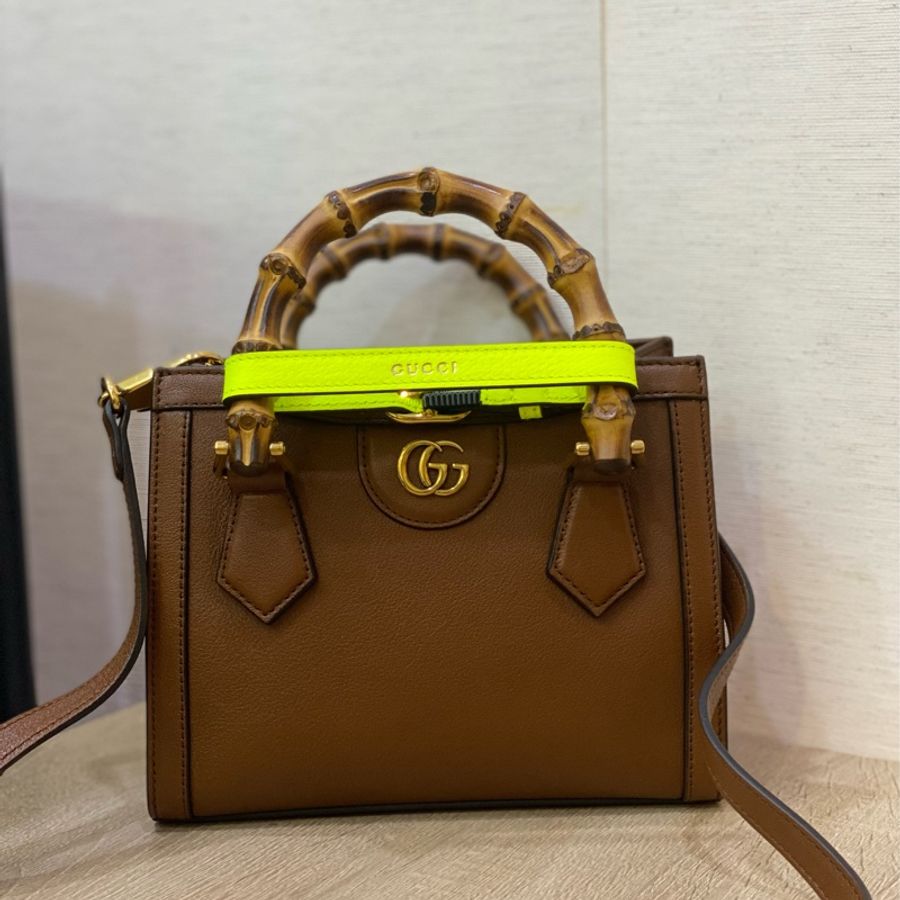 gucci 咖牛皮霧金釦竹節方型手提斜背包-5