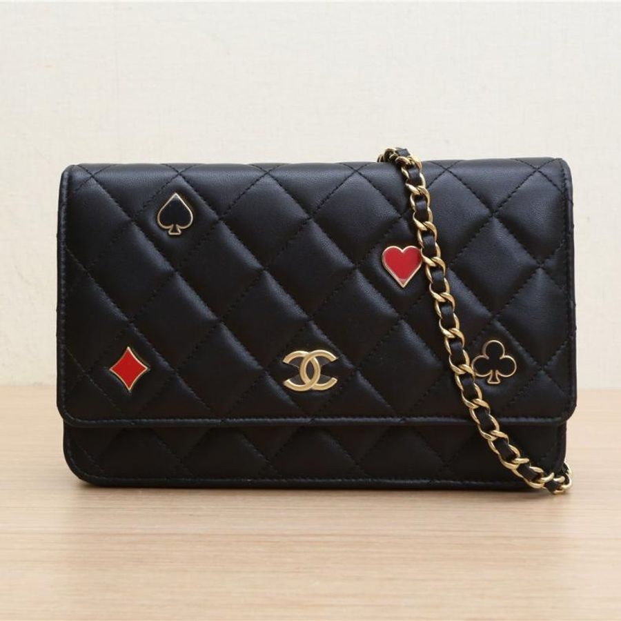 CHANEL(香奈兒) 23C CF WOC 19cm 撲克徽章 黑色 晶片開 金扣-0