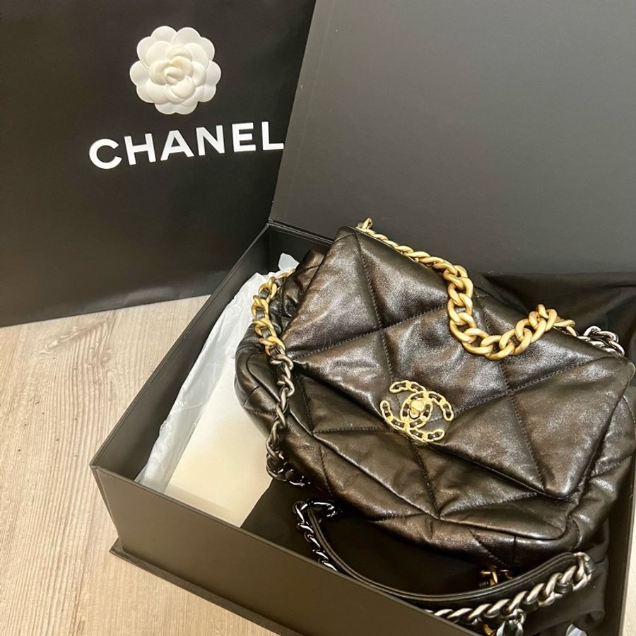 Chanel 19 黑金 全配 26公分-0