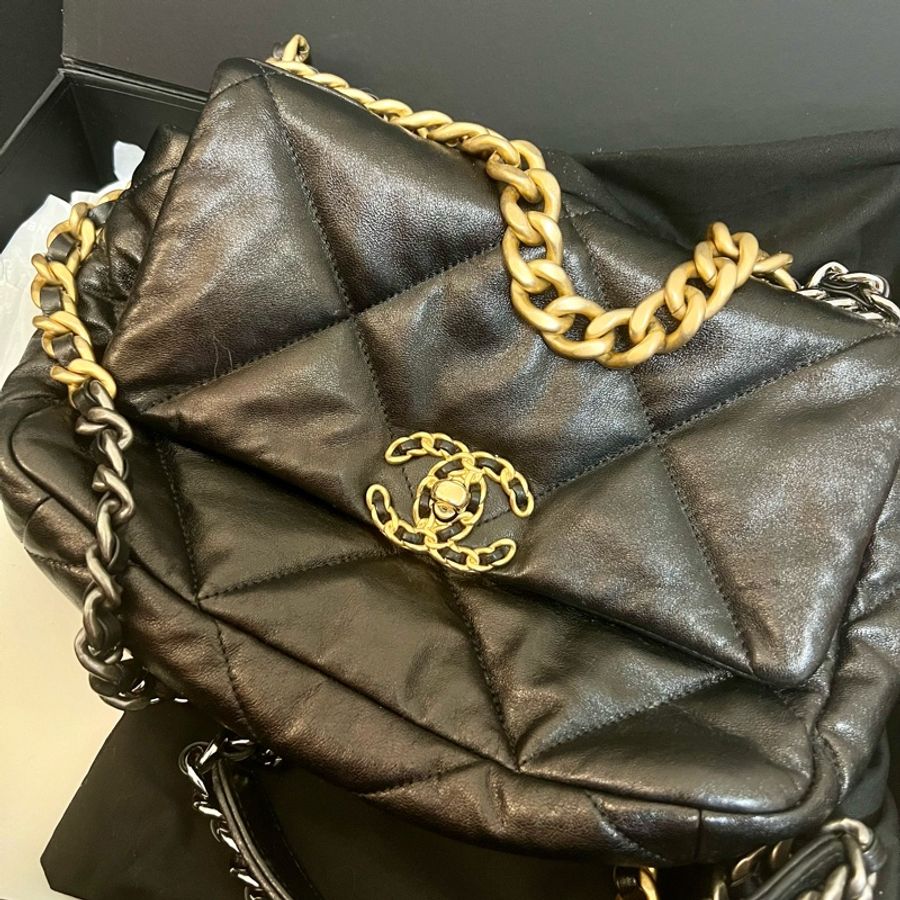 Chanel 19 黑金 全配 26公分-8