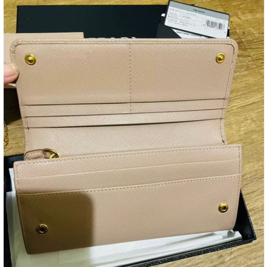 Prada 奶茶色長夾-9